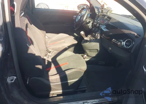 2013 Fiat 500 Abarth z USA, uszkodzony, nr VIN 3C3CFFFH8DT659193